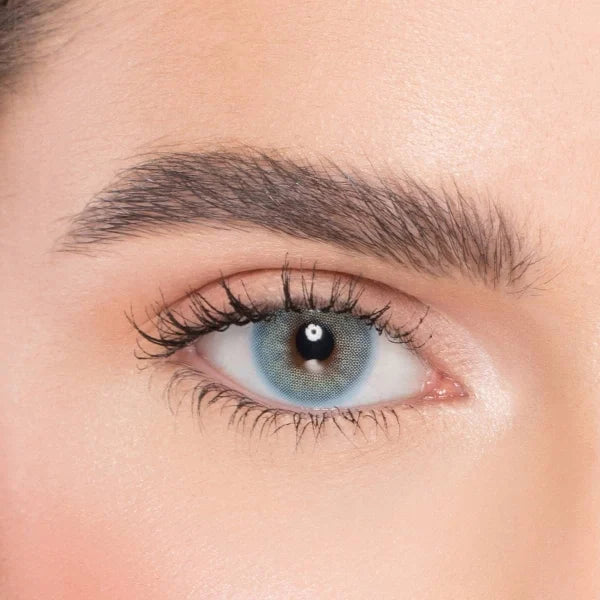 Naturel Unisex Disposable Cosmetic Lenses Colored Collection Light Blue
